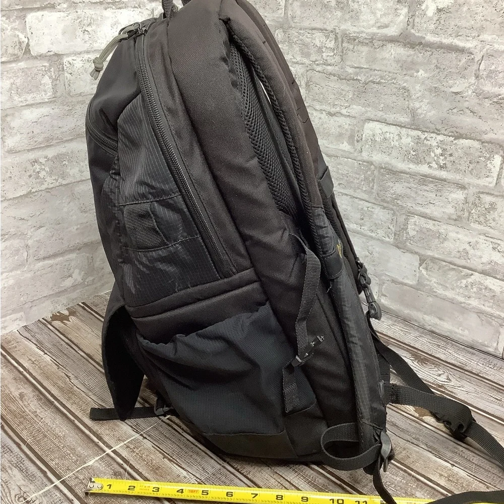 Lowepro Fastpack BP 250 AW II Camera Backpack Gray Black Photography Bag Travel